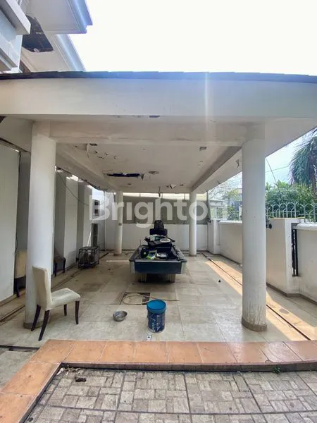 image RUMAH MEWAH HOOK SUNRISE GARDEN, JAKARTA BARAT (7)