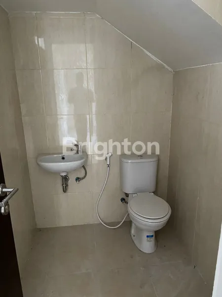 image RUMAH DI MUTIARA CITY SIDOARJO DEKAT LIPPO PLAZA, BANJARBENDO, TOL, RAYA CEMENG KALANG (5)