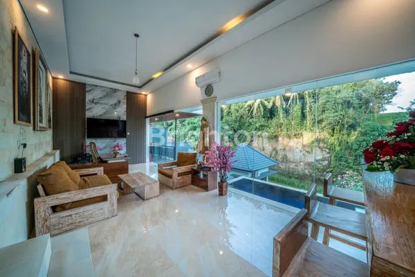 image VILLA SEWA LUAS DENGAN POOL BONGAN TABANAN (5)