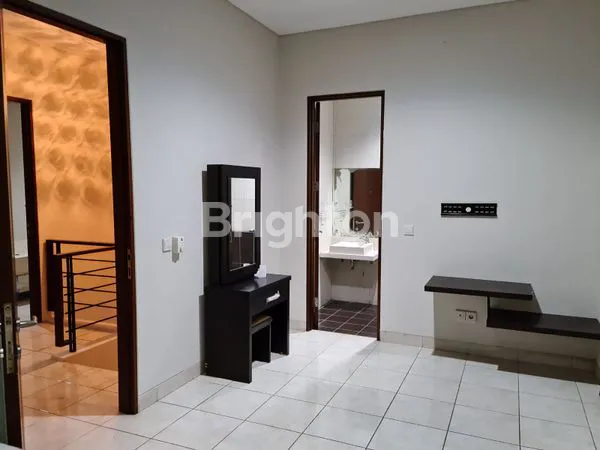 image CLUSTER GREEN COVE RUMAH SIAP HUNI (5)