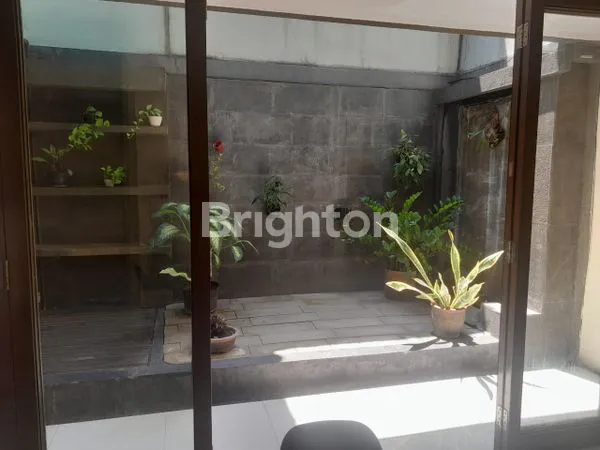 image RUMAH MEWAH & NYAMAN DI CLUSTER DISCOVERY, BINTARO (8)