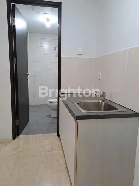 image APARTEMEN LEXINGTON FURNISH (2)