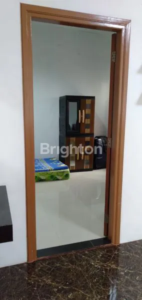 image RUMAH 2 LANTAI DEKAT PUSAT PERBELANJAAN DI CIPTALAND TIBAN BATAM (3)