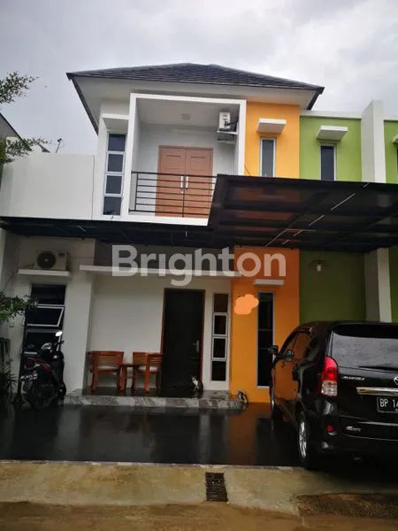 image RUMAH 2 LANTAI DEKAT PUSAT PERBELANJAAN DI CIPTALAND TIBAN BATAM (1)