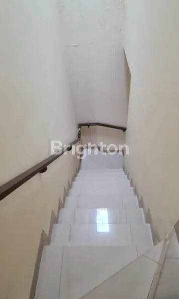 image RUMAH PIK 4LANTAI LONG BEACH (7)