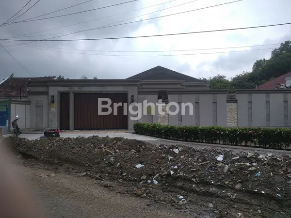 image RUMAH MEWAH, LUXURY FULL FURNISHED DI JUAL SEGERA  (1)