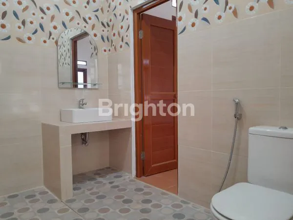 image RUMAH BARU CANTIK DAN NYAMAN DI MEGA CINERE (7)