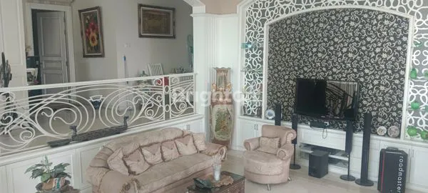 image RUMAH  MEWAH DELTASARI SIDOARJO FULL  FURNISHED (5)