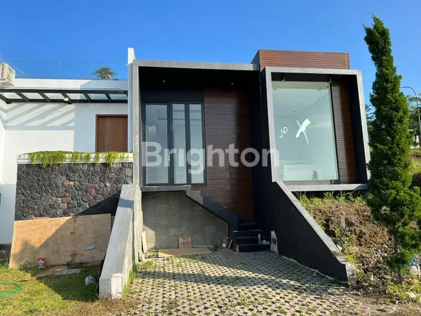 image DIJUAL RUMAH BARU DI VILLA TAMAN DAYU PANDAAN (1)