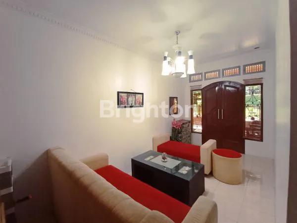 image DIJUAL CEPAT RUMAH BAGUS DAN ASRI FURNISH DI PERUMAHAN REGENCY DEKAT BANDARA BALIKPAPAN  (3)