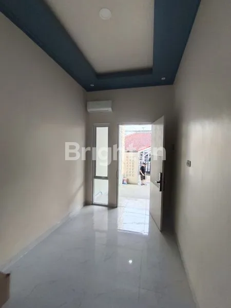 image DIJUAL RUMAH BARU 2 LANTAI HARGA CANTIK (2)