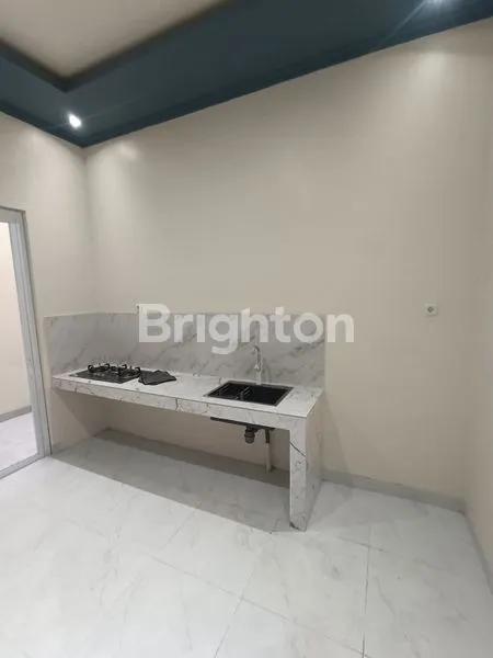 image DIJUAL RUMAH BARU 2 LANTAI HARGA CANTIK (6)