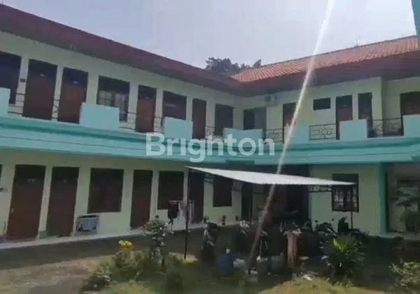 image BUTUH CEPAT LAKU || KOST PUTRI AKTIF + TEMPAT USAHA KULINER DEPAN UNDIP, FULL PENGHUNI (2)