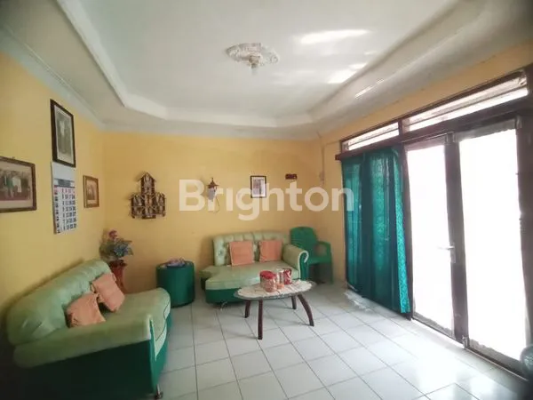 image RUMAH SATU LANTAI DIJUAL  3  MENIT KE JLN MAJAPAHIT  (4)