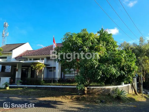 image RUMAH CANTIK TERAWAT DI VILLA PUNCAK TIDAR KOTA MALANG (1)