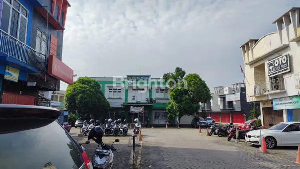 image RUKO 2 LANTAI PINGGIR JALAN RAYA JAKARTA BOGOR DEKAT ALUN-ALUN CIRIMEKAR, SUPERINDO PABUARAN, STASIUN CIBINONG, MIE GACOAN, BINA HUSADA CIBINONG. (8)