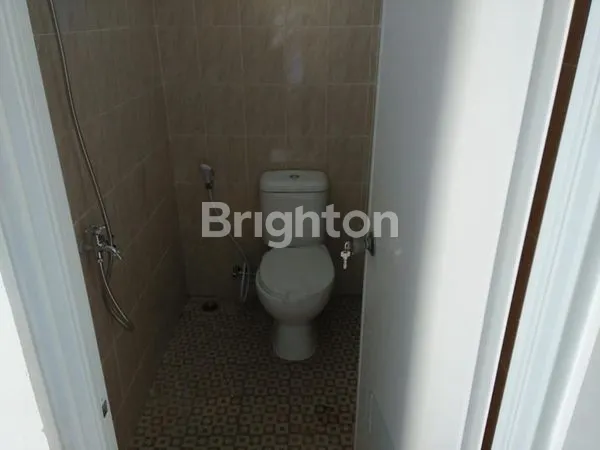 image RUMAH MUNGIL 1,5 LANTAI DI AREA SEJUK (8)