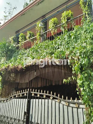 image RUMAH 3 LANTAI  COCOK BUAT USAHA KOS (4)