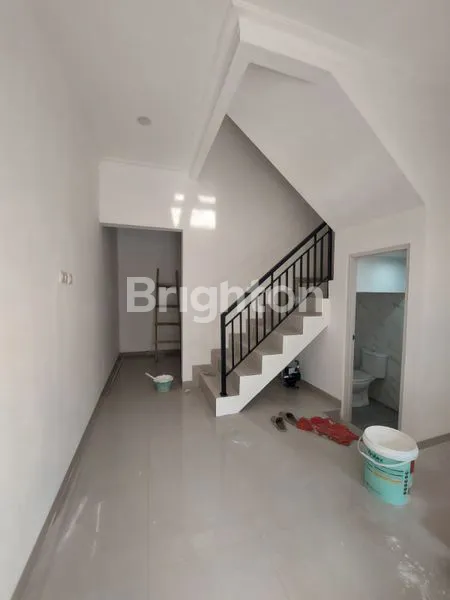 image RUMAH MINIMALIS 3 LANTAI TANJUNG DUREN JAKARTA BARAT (2)