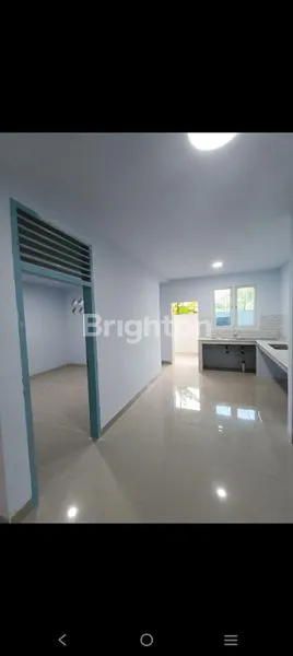image RUMAH CANTIK, MURAH, 1.5 LT. FULL GRANIT DILENGKAPI DENGAN MEZZANINE. HARGA HANYA RP. 400 JT AN. YOOO..BURUAN... (8)