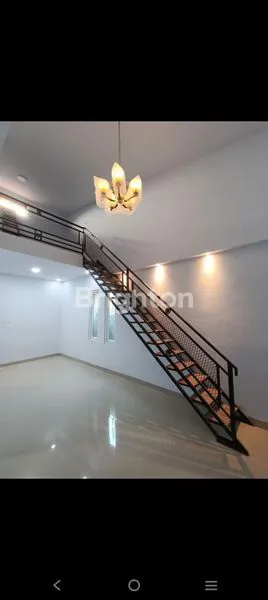 image RUMAH CANTIK, MURAH, 1.5 LT. FULL GRANIT DILENGKAPI DENGAN MEZZANINE. HARGA HANYA RP. 400 JT AN. YOOO..BURUAN... (1)