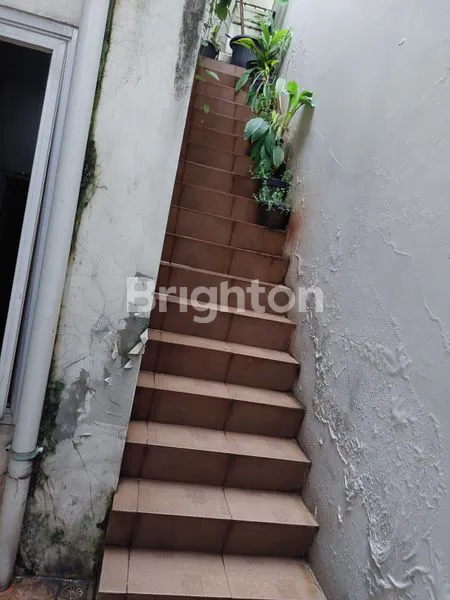 image RUMAH 2 LANTAI JAKARTA UTARA (8)