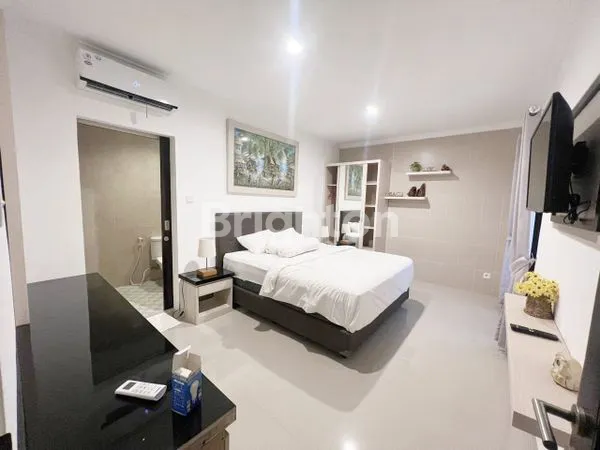 image RUMAH MODERN MINIMALIS 3BR DENGAN POOL DI UMALAS (4)