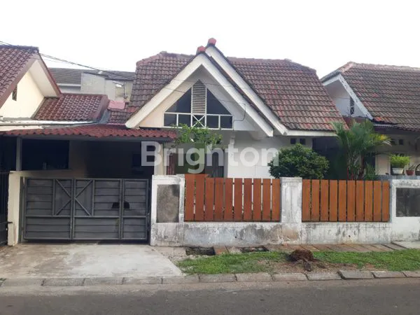 image RUMAH 1 LANTAI DI NUSALOKA BSD (1)