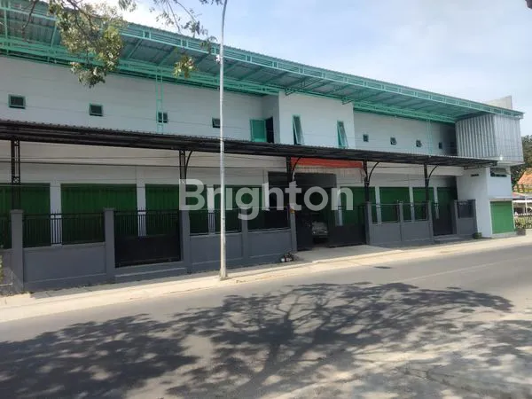 GUDANG 2 LANTAI LUAS ± 1100 M² POROS JALAN TEJA - KOTA PAMEKASAN, MADURA