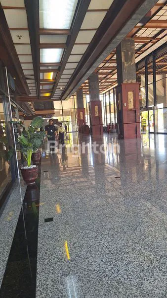 KANTOR GEDUNG UTAMA SEMEN INDONESIA LANTAI 3