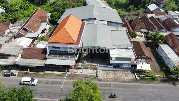 GUDANG SIAP PAKAI LOKASI NOL JALAN PRAMBON