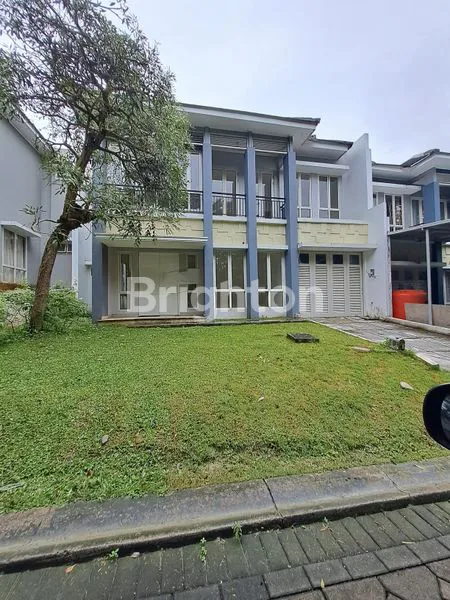 image RUMAH MINIMALIS MODERN DI PERUMAHAN GRAND CITY (1)