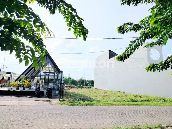 image KAVLING SELALU  DIMINATI  (2)