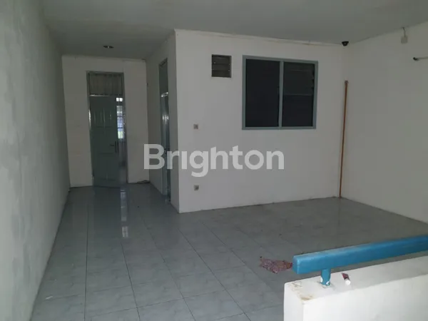 image DISEWAKAN RUKO 2 LANTAI DI RAYA MULYOSARI  (3)