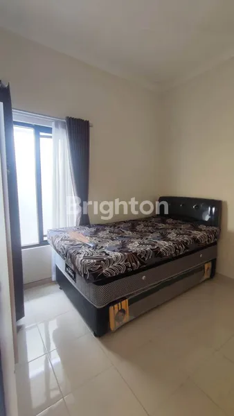 image RUMAH MINIMALIS MODERN DI PERUM ATRANI RESIDENCE WAGIR (5)