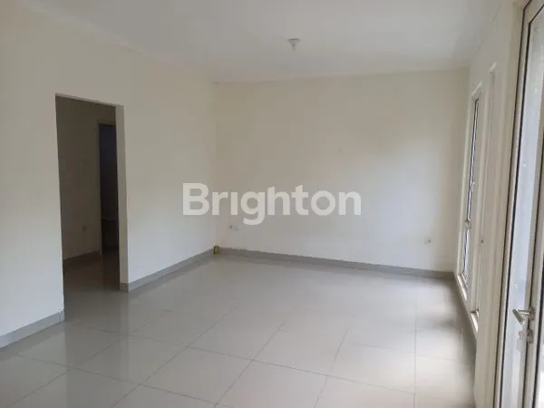 image RUMAH MINIMALIS MODERN DI PERUMAHAN GRAND CITY (5)