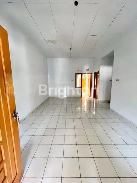 image RUMAH BAGUS DAN NYAMAN HARGA TERJANGKAU DI DALAM KOMPLEK PERUMAHAN GREEN CATLEYA DAERAH SAKO (3)