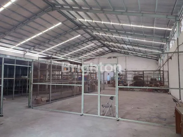 image GUDANG LUAS 1000 M2, AREA KOMERSIAL MAGELANG, JALAN UTAMA JOGYA MAGELANG, JL MAYJEN BAMBANG SOEGENG.  (1)