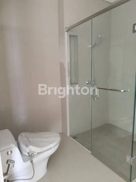 image RUKO BARU LUAS 3 LANTAI EKSKLUSIF KOTA KEDIRI JALAN RAYA  (5)