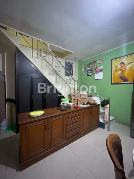 image MURAH !!! RUMAH SENIMAN 2 LANTAI, SUKMAJAYA (5)