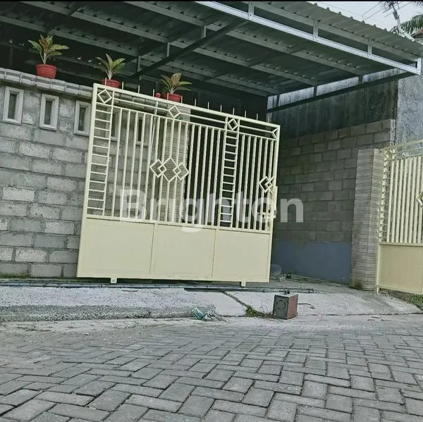 RUMAH SIAP HUNI DI NGLEGOK KABUPATEN BLITAR