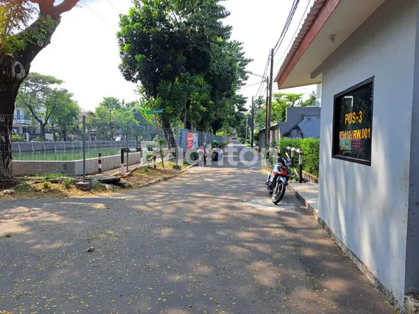 image RUMAH STRATEGIS HITUNG TANAH DI PANCORAN (6)