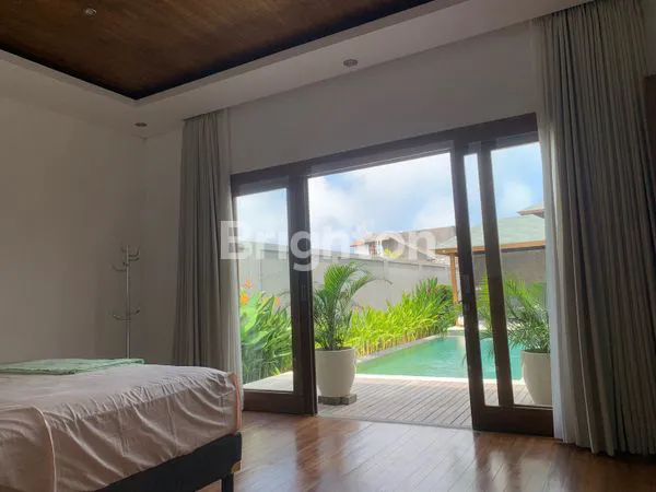image 3BR FURNISHED LUXURY VILLA IN ULUWATU PREMIUM LOCATION (6)