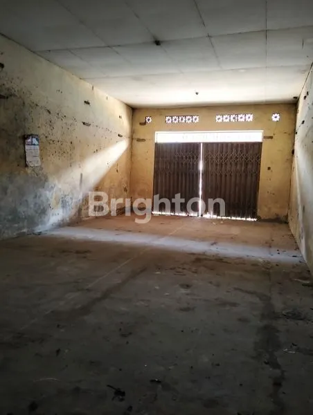 image GUDANG LOS - LOSAN STRATEGIS JALAN LEBAR DI LIK BUGANGAN SEMARANG (2)