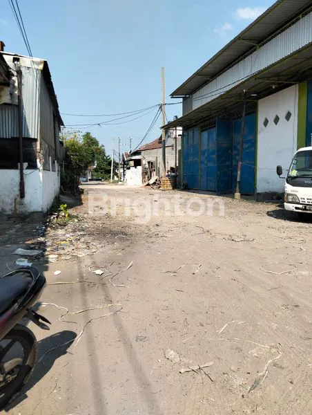 image GUDANG LOS - LOSAN STRATEGIS JALAN LEBAR DI LIK BUGANGAN SEMARANG (5)