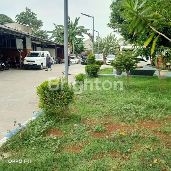 image TANAH DAN BANGUNAN, COCOK UNTUK GUDANG DAN KANTOR, LOKASI SANGAT STRATEGIS, ROW JALAN 2 MOBIL  (2)