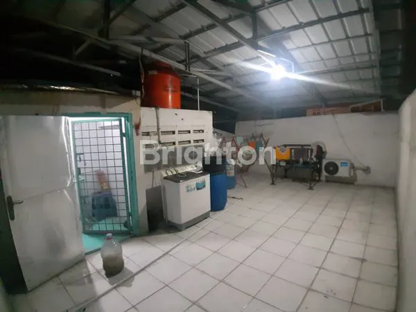 RUKO MAINROAD CIBADUYUT COCOK UNTUK SEGALA USAHA DI KELILINGI BEBERAPA KOMPLEK PERUMAHAN