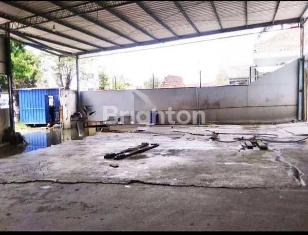 image SATU SATUNYA DI GUBUG, LOKASI TENGAH KOTA PINGGIR JALAN RAYA, TANAH SANGAT LUAS COCOK UNTUK USAHA APAPUN (4)