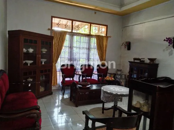 image STRATEGIS, DIKELILINGI KAMPUS: SANATA DHARMA, ATMAJAYA, UNY, UGM, PAKUWON MALL  (8)