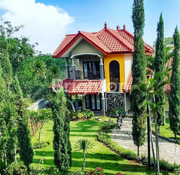 image VILLA MURAH KUSUMA AGRO BATU VIEW GUNUNG DEKAT MUSIM ANGKUT JATIM PARK (1)